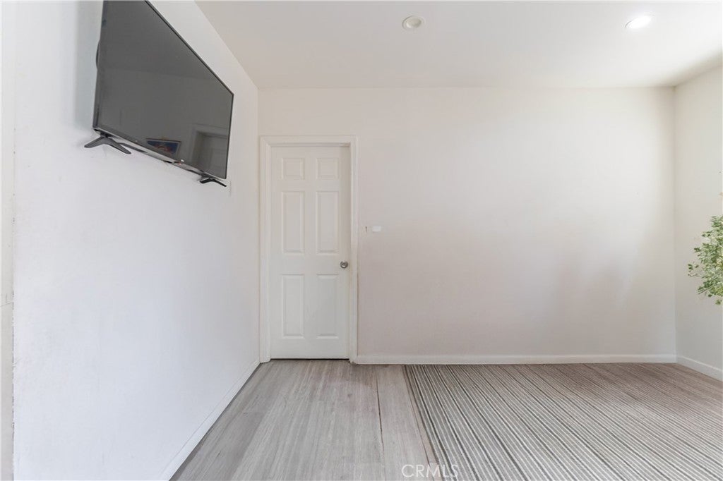 421 E 65th