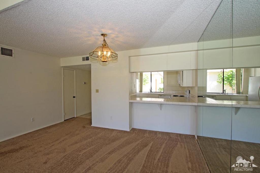 Rancho Las Palmas C. - Residential Lease