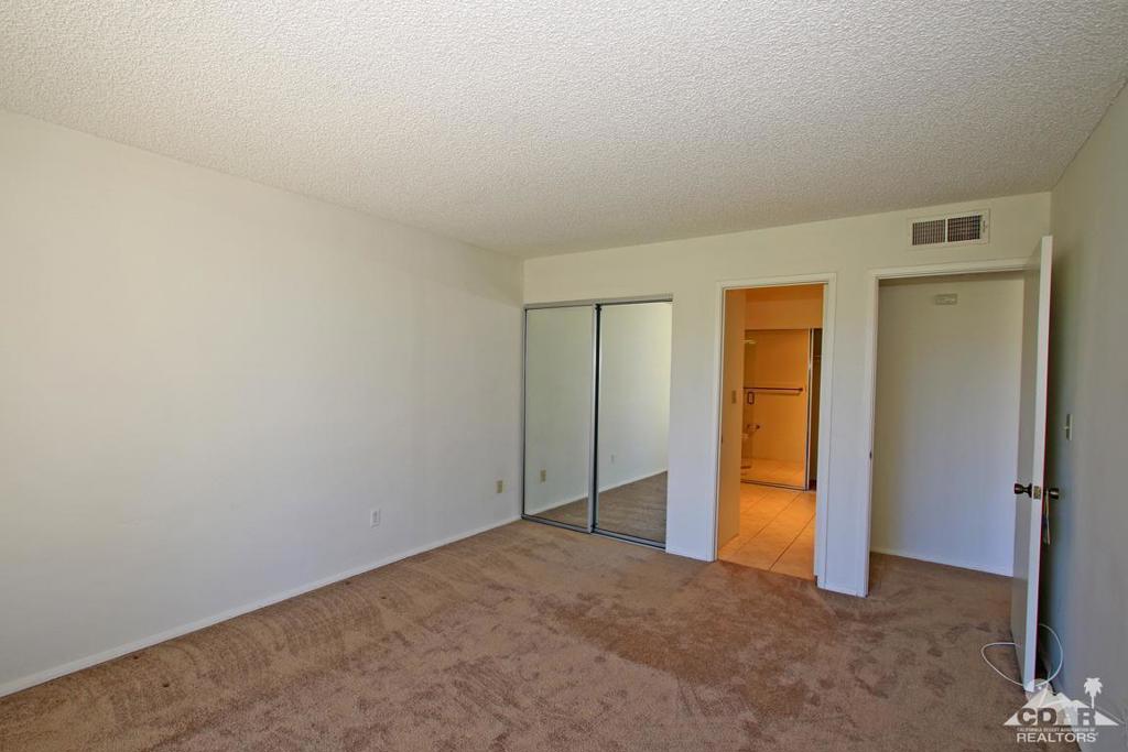 Rancho Las Palmas C. - Residential Lease