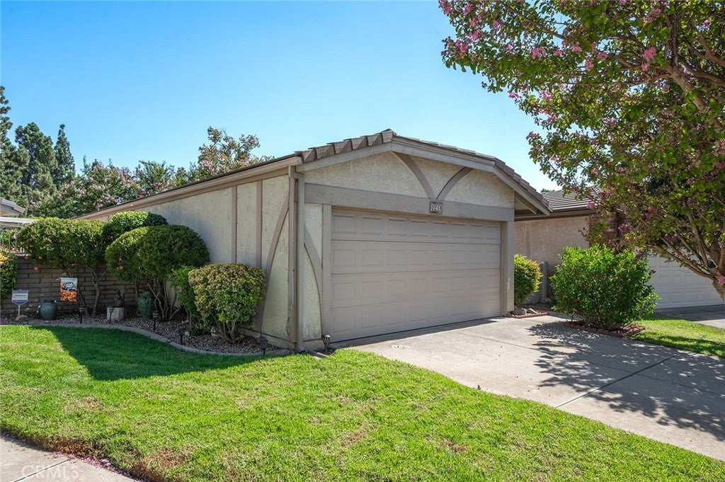 1218 Tamarisk
