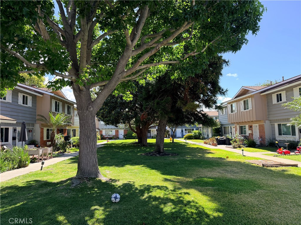 Properties 10107 Holburn