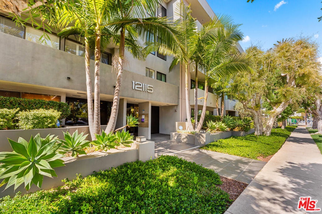 12115 San Vicente Boulevard