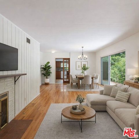 Photo of 5801 Willis Avenue, Van Nuys, CA 91411 (MLS # 26827745)
