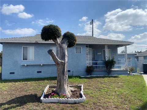 Photo of 335 E 158th ST, Gardena, CA 90248 (MLS # SB26205917)