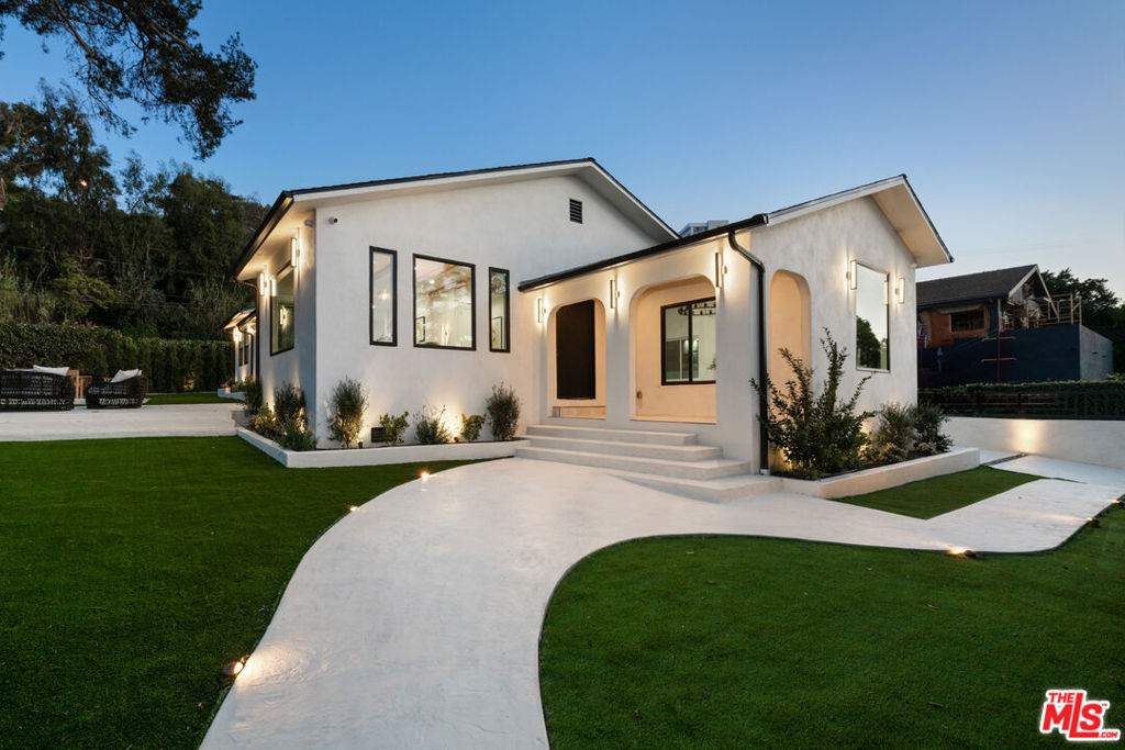 266 Mabery Road