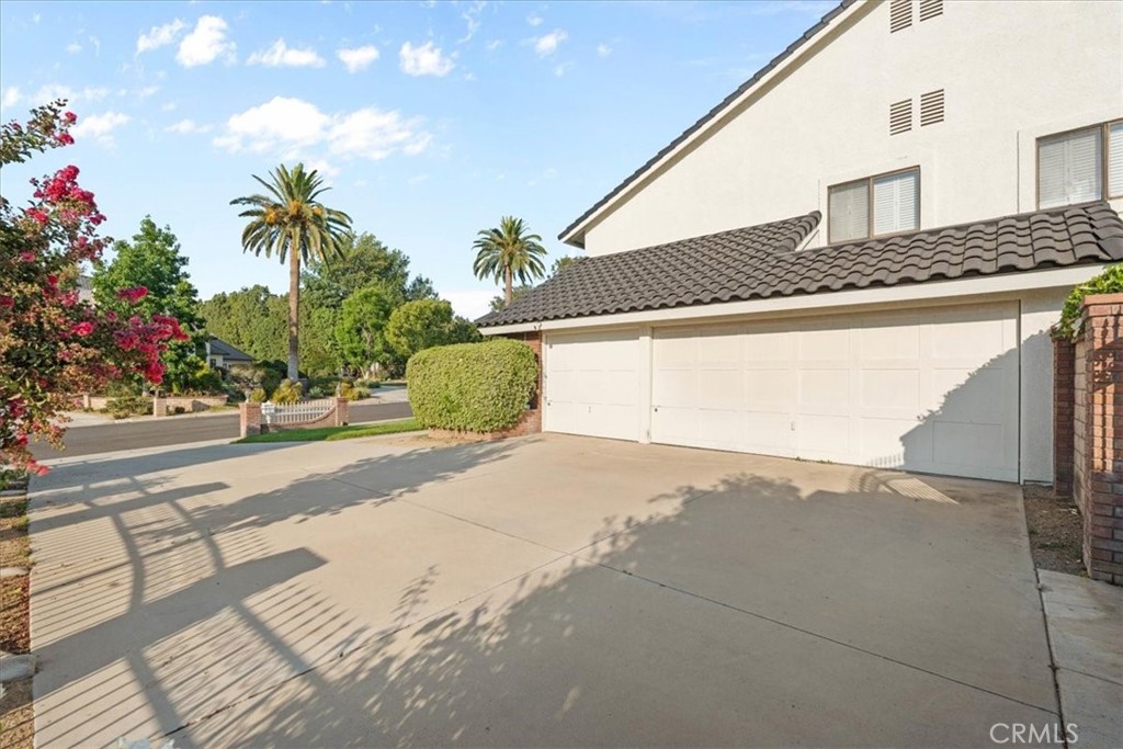 6641 Hawarden Drive