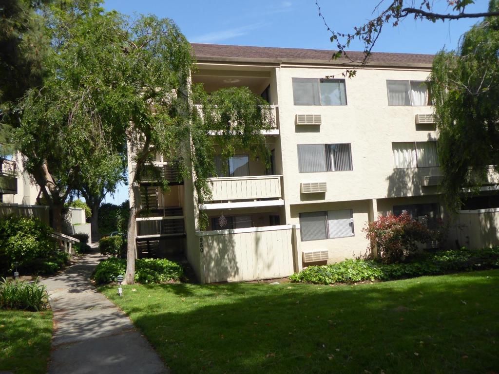 listing image 130722395825066998351