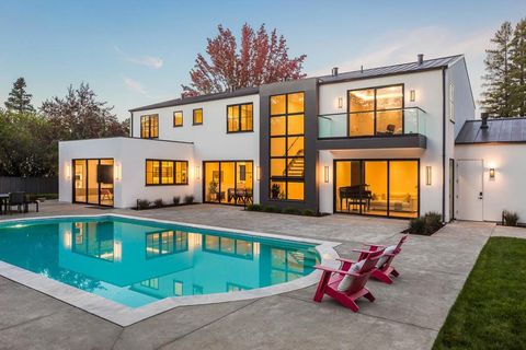 Photo of 7 Windsor Drive, Hillsborough, CA 94010 (MLS # ML82029206)