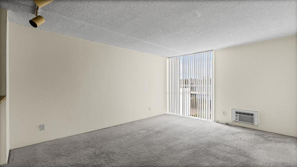 3050 Rue D'Orleans 423