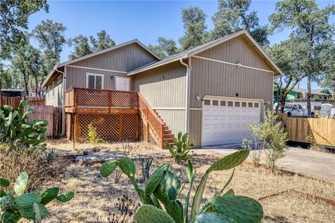 Photo of 16165 23rd Avenue, Clearlake, CA 95422 (MLS # LC25159419) Photo of 16165 23rd Avenue, Clearlake, CA 95422 (MLS # LC25159419)