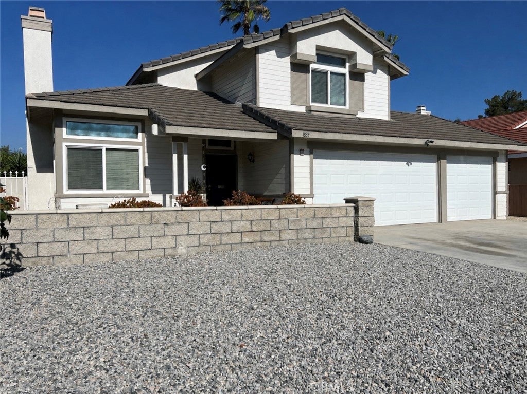 1835 Arroyo Viejo