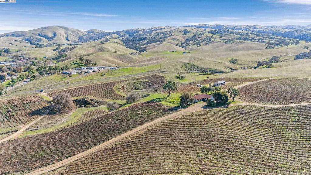 SOUTH LIVERMORE - Residential