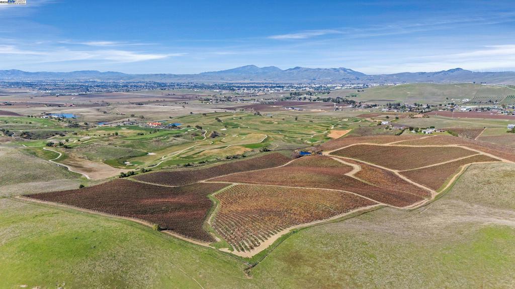 SOUTH LIVERMORE - Residential