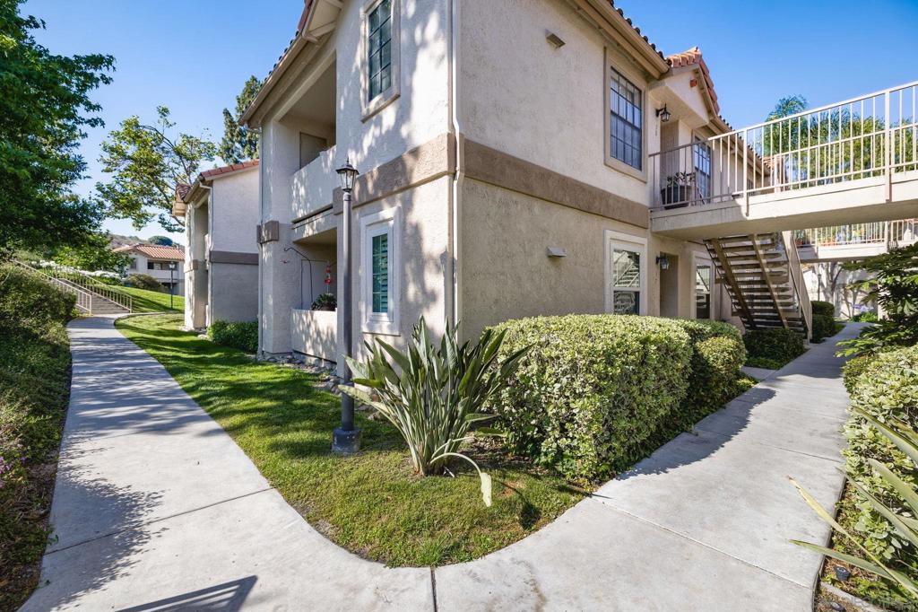 10309 Azuaga St 37