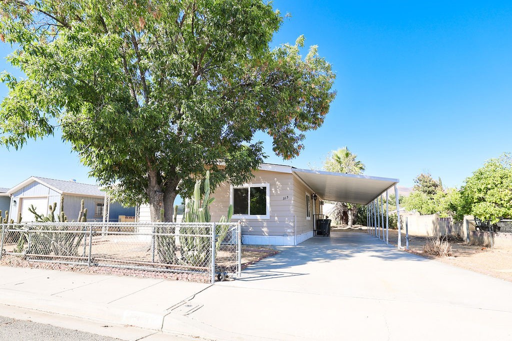 315 North Palomar Avenue