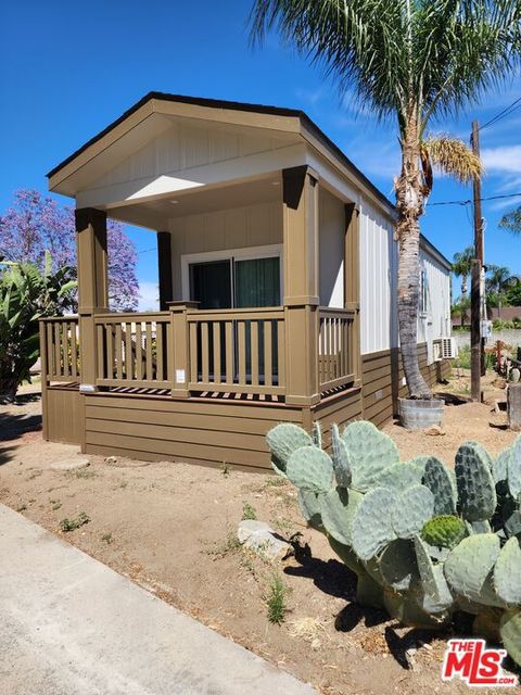 Photo of 17650 Grand Avenue #204, Lake Elsinore, CA 92530 (MLS # 26645571)