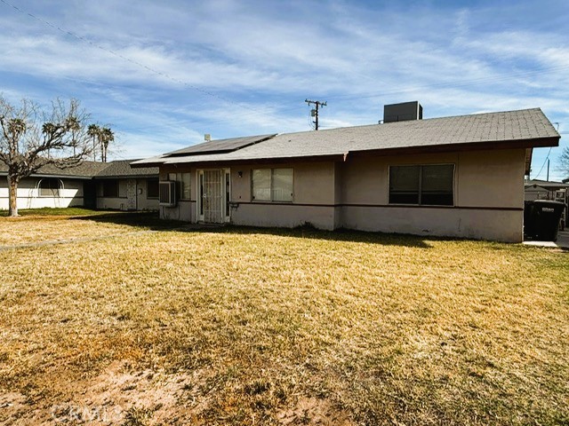 460 N Sola