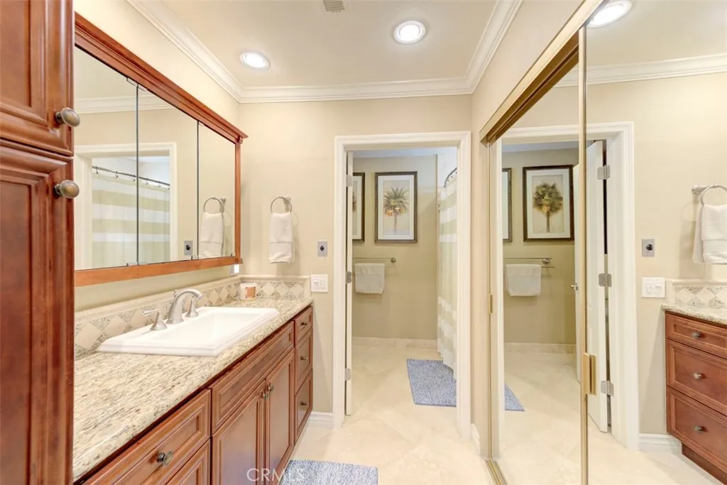 Laguna Woods, California 92637, United States, 3 Bedrooms Bedrooms, ,2 BathroomsBathrooms,Residential,Active,167807