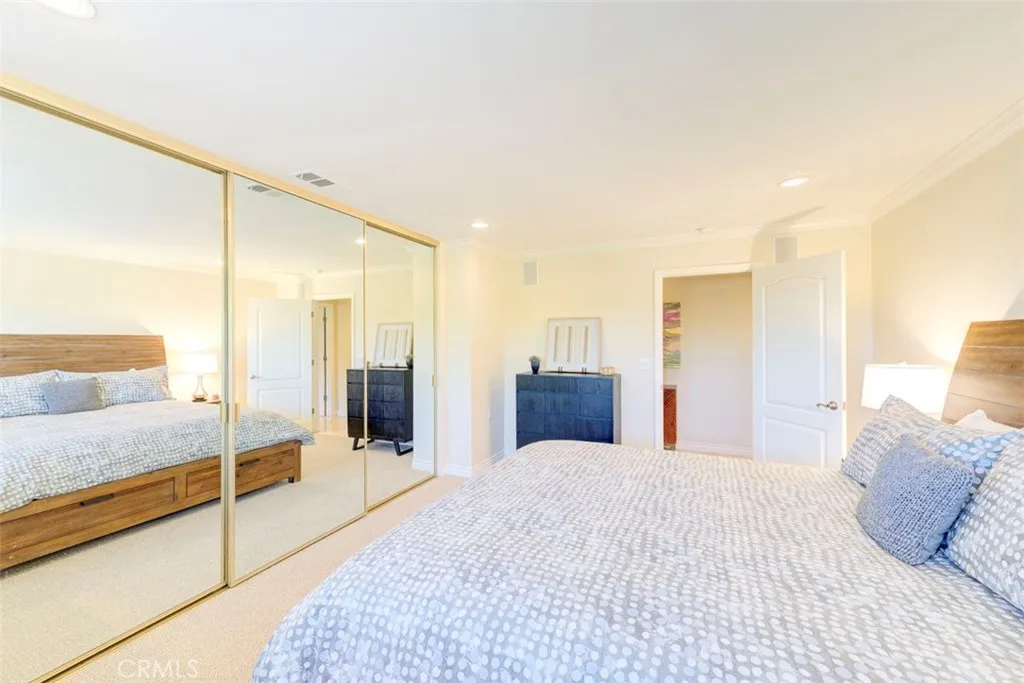 Laguna Woods, California 92637, United States, 3 Bedrooms Bedrooms, ,2 BathroomsBathrooms,Residential,Active,167807