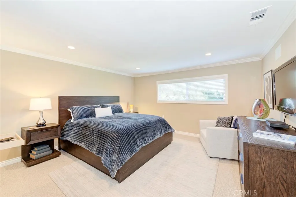 Laguna Woods, California 92637, United States, 3 Bedrooms Bedrooms, ,2 BathroomsBathrooms,Residential,Active,167807