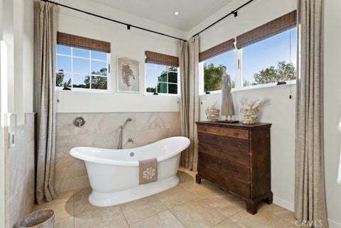 Tiny photo for 2325 Warm Springs LN, Templeton, CA 93465 (MLS # NS26207017)