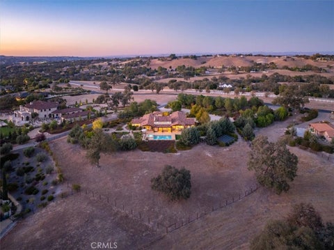 Tiny photo for 2325 Warm Springs LN, Templeton, CA 93465 (MLS # NS26207017)