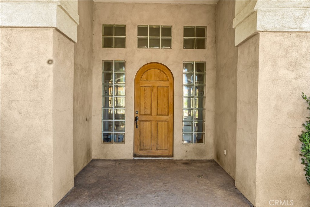 10234 10234 Clover Drive