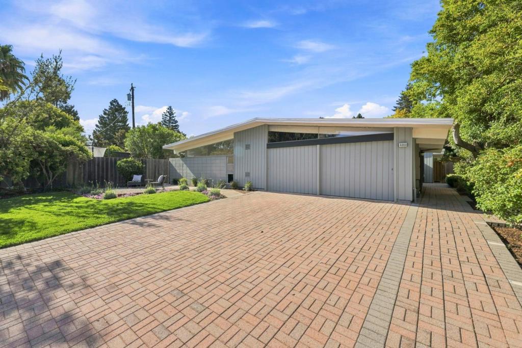 4066 Ben Lomond Drive