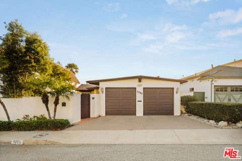 Photo of 7203 Rindge Avenue, Los Angeles, CA 90293 (MLS # 26860333)