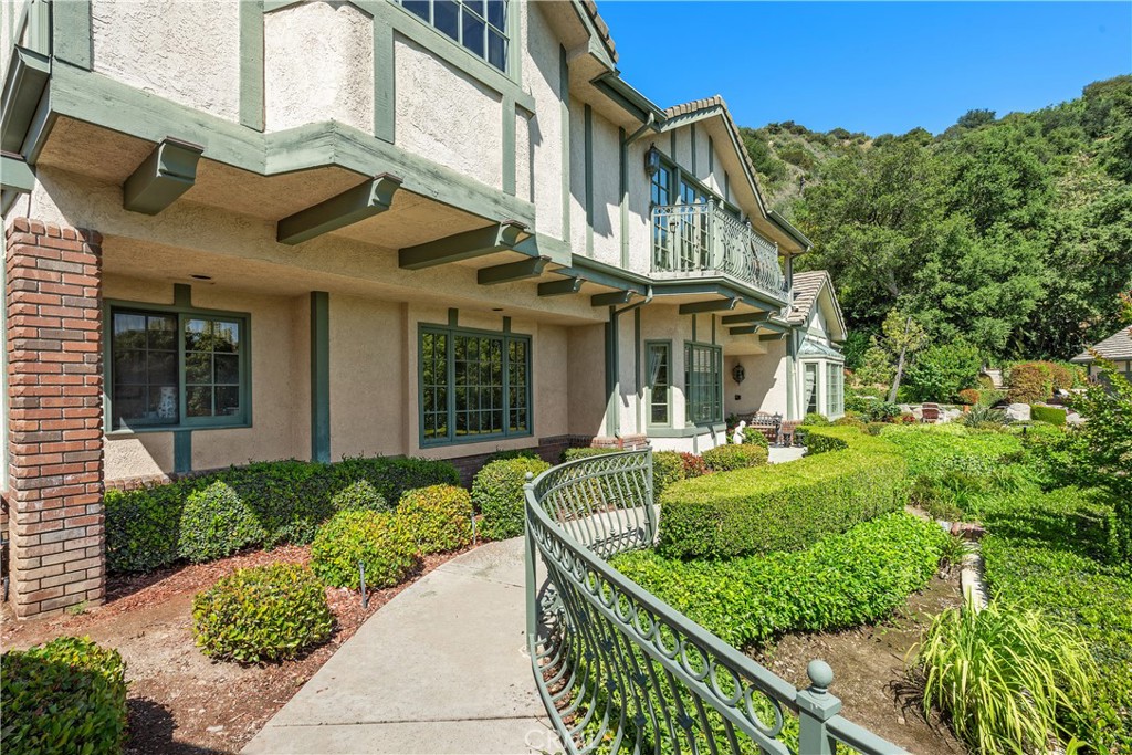 1170 N Englewild Dr.