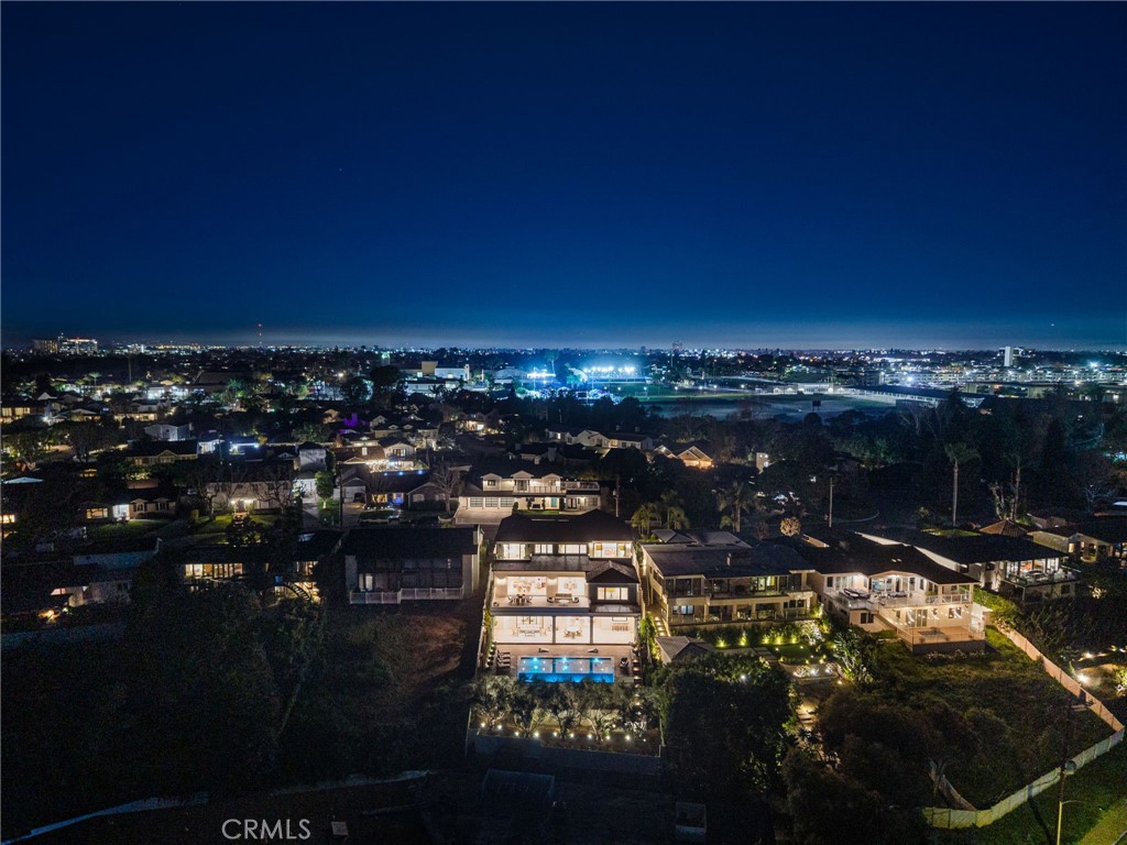 702 Saint James Place