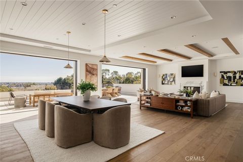 702 Saint James Place Newport Beach CA 92663