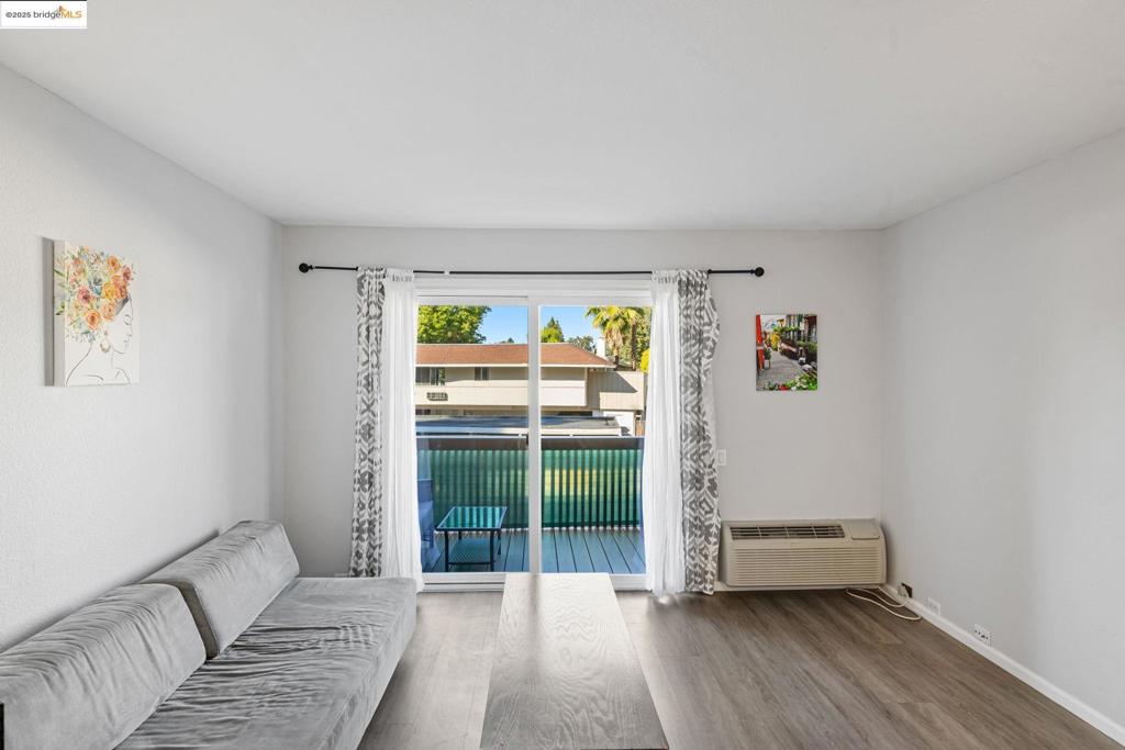 GREENWOOD CONDOS - Residential