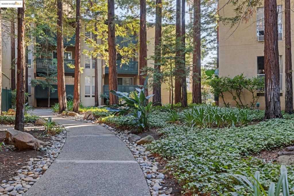 GREENWOOD CONDOS - Residential