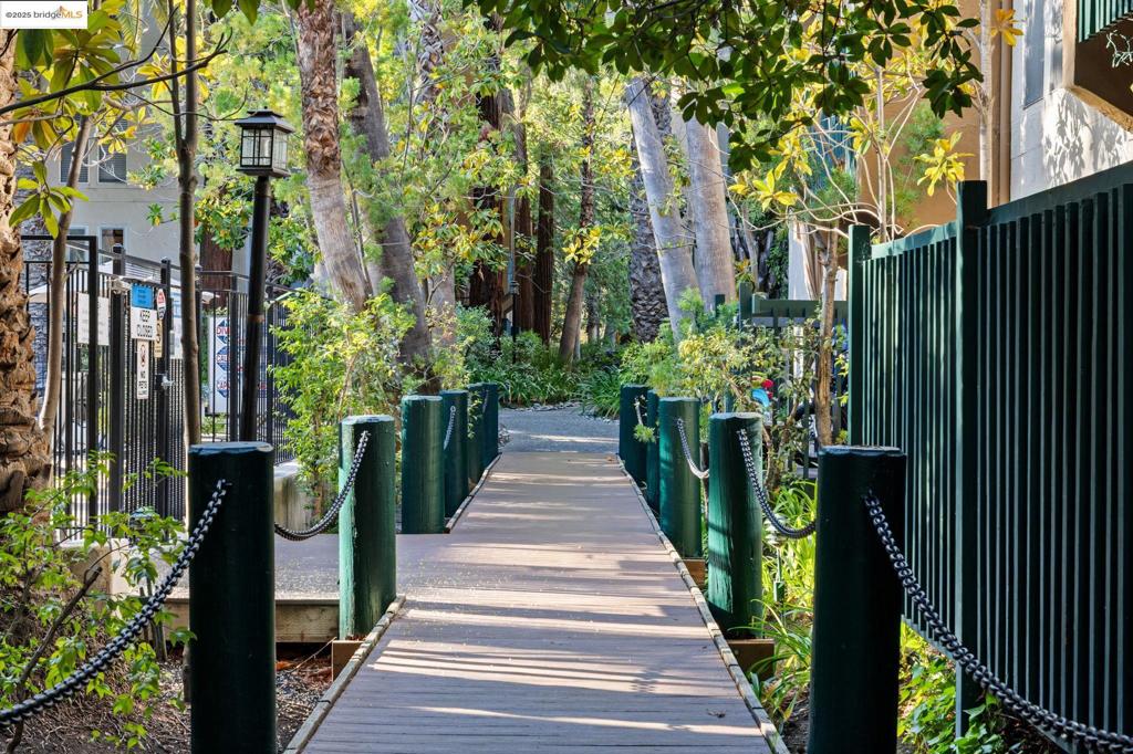 GREENWOOD CONDOS - Residential