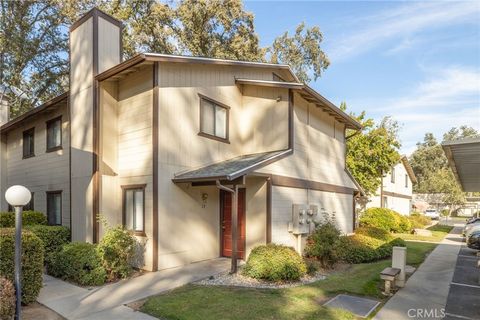 Photo of 49400 River Park Rd #17, Oakhurst, CA 93644 (MLS # FR25241690)