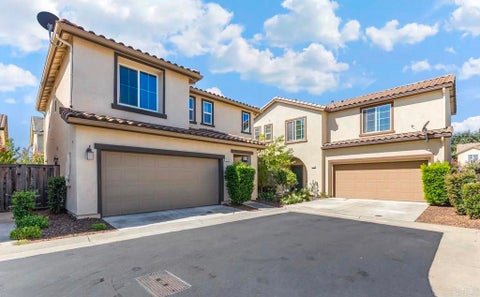 Photo of 6406 brando Loop, LOOP, Fair Oaks Ranch, CA 95628 (MLS # NDP2608015)