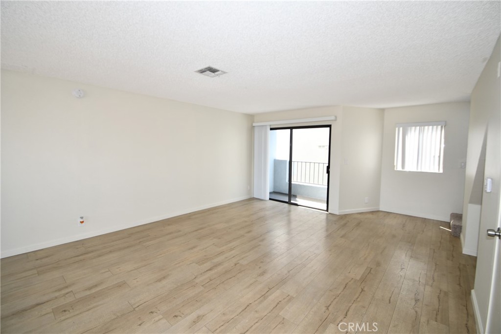 11852 washington place 5