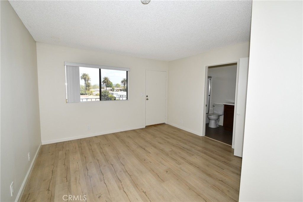 Photo of 11852 Washington Place #5, Los Angeles, CA 90066 (MLS # SB25171939)