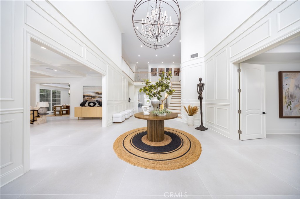 2015 Bella Vista Avenue