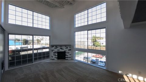 Photo of 124 Buccaneer Street #1, Marina Del Rey, CA 90292 (MLS # OC25251755) Photo of 124 Buccaneer Street #1, Marina Del Rey, CA 90292 (MLS # OC25251755)