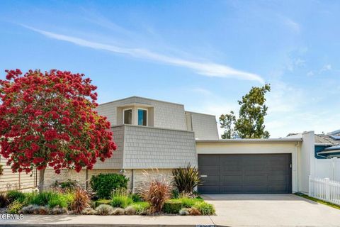 Photo of 4008 Mariner Circle, Westlake Village, CA 91361 (MLS # V1-36219)