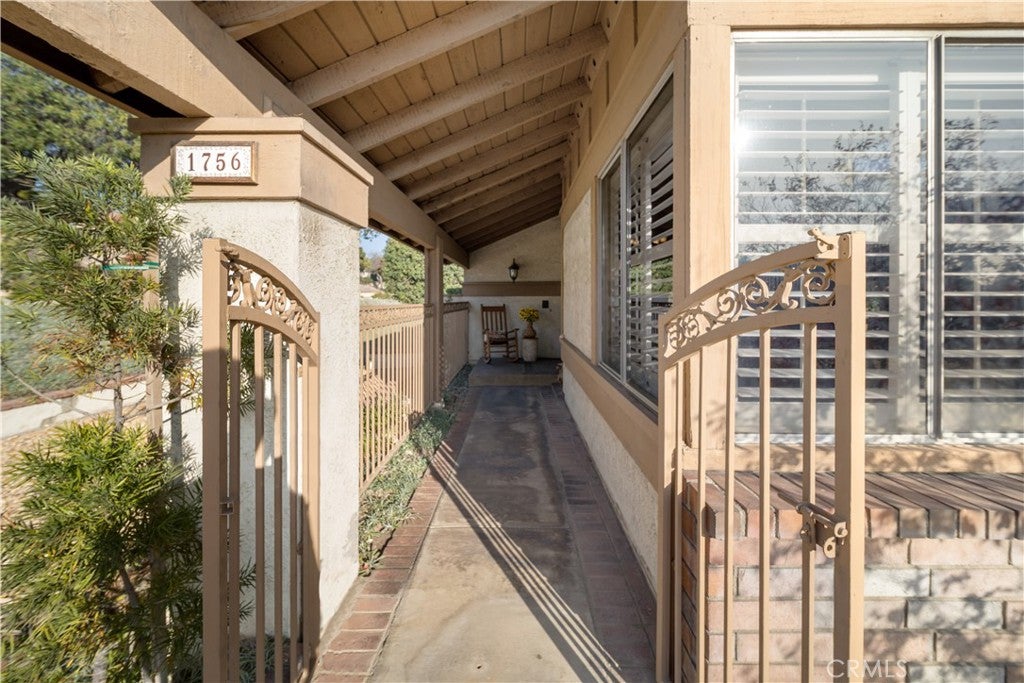 1756 Rosewood Way