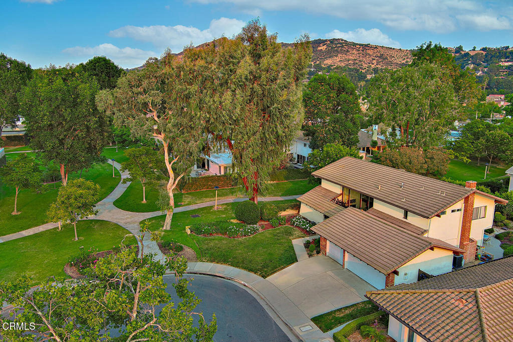 31900 Watergate Court