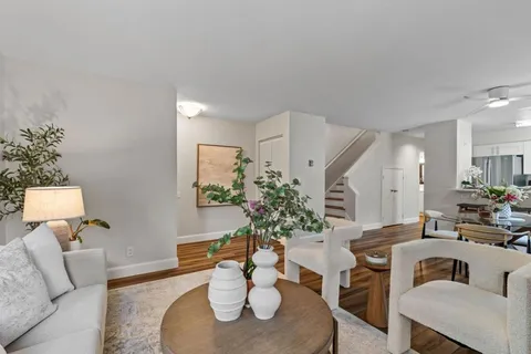 461 Northlake Drive Unit 25, San Jose, CA 95117 - MLS#: ML82026386