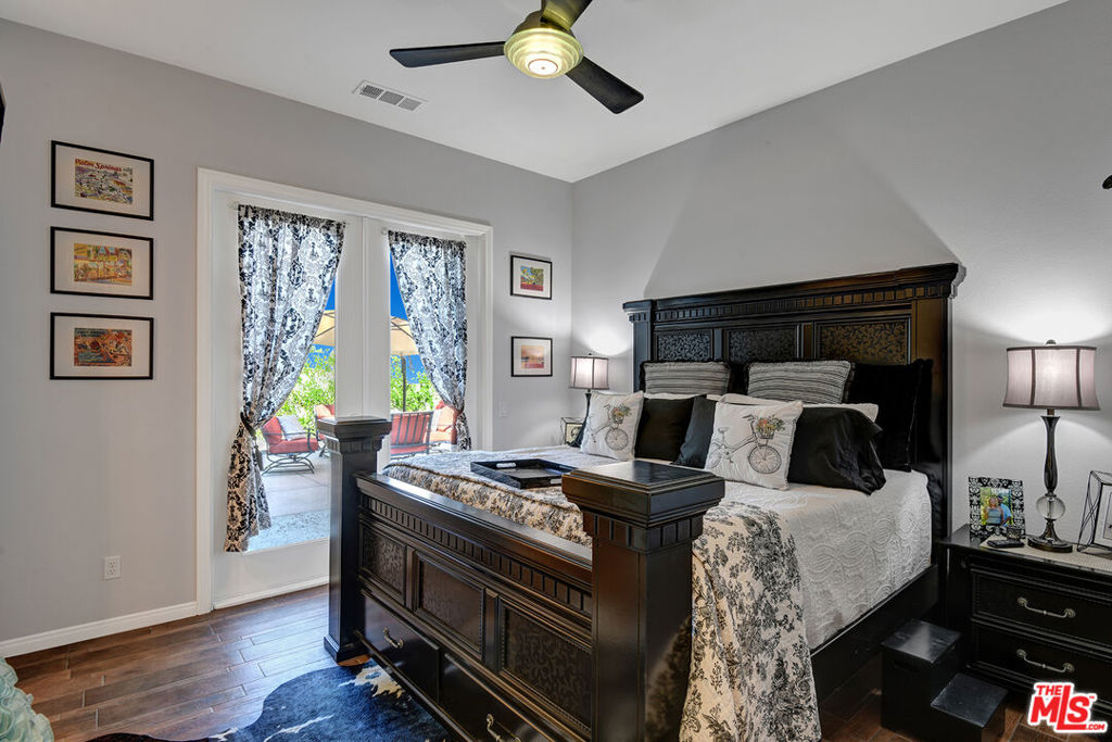 Versailles - Residential Lease