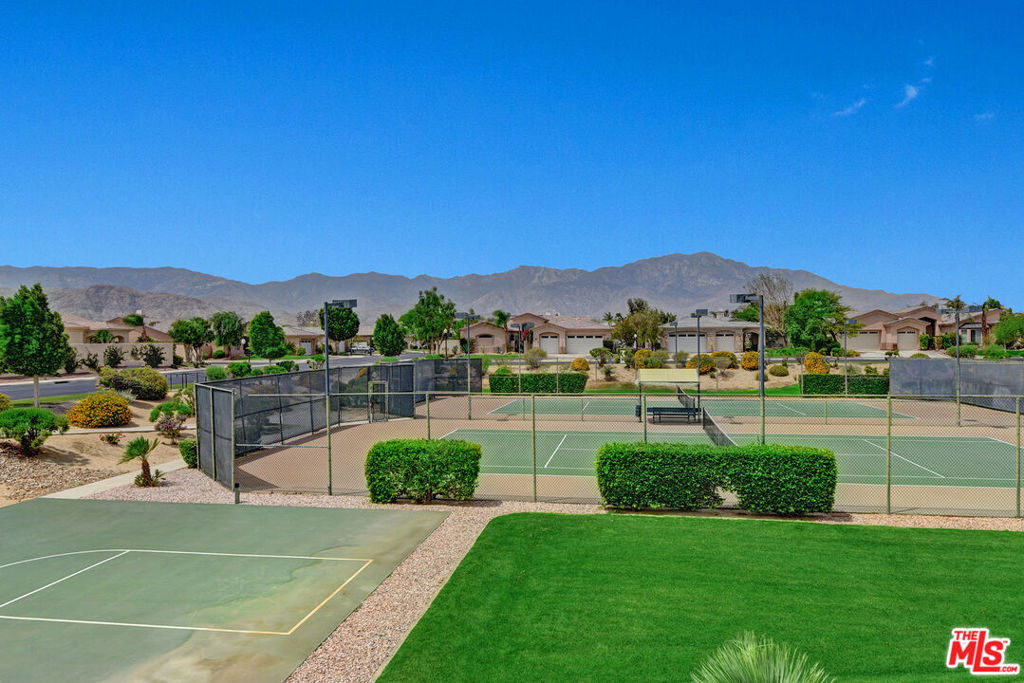 Versailles - Residential Lease