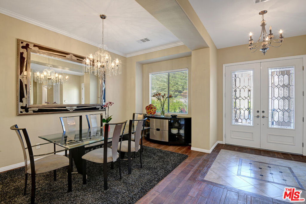 Versailles - Residential Lease