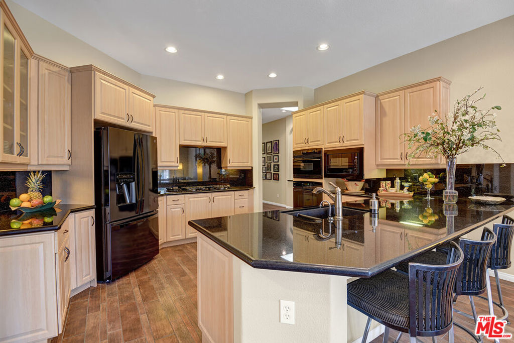 Versailles - Residential Lease