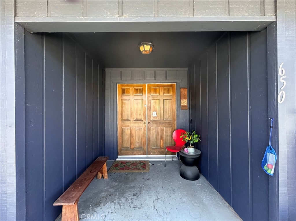 650 Woodland Court